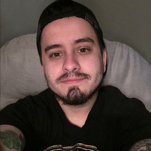 Meet your Posher, Eric